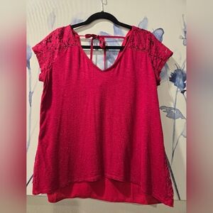 White House Black Market Fuchsia Lace Women's Blouse